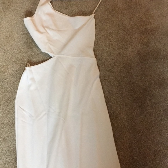 Boutique Style Sexy White Dress - Picture 4 of 8